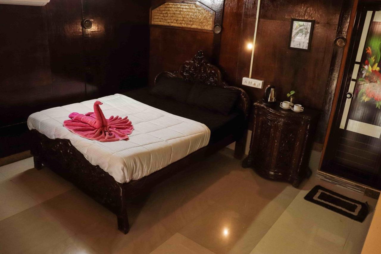 Kerala Bamboo House Hotel Varkala Exterior photo