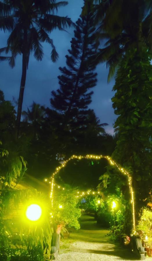Kerala Bamboo House Hotel Varkala Exterior photo