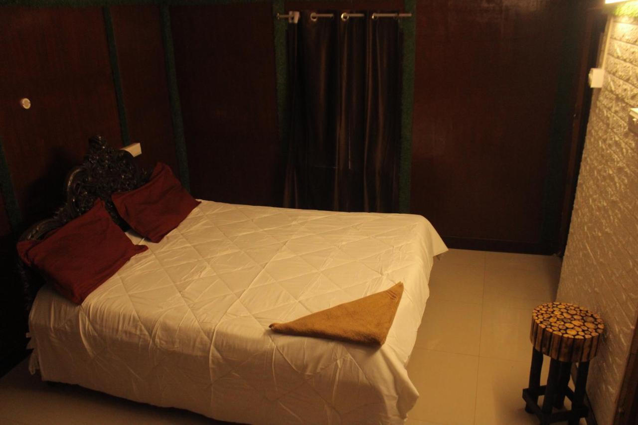 Kerala Bamboo House Hotel Varkala Exterior photo