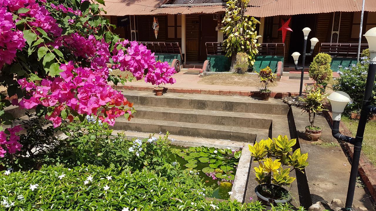 Kerala Bamboo House Hotel Varkala Exterior photo
