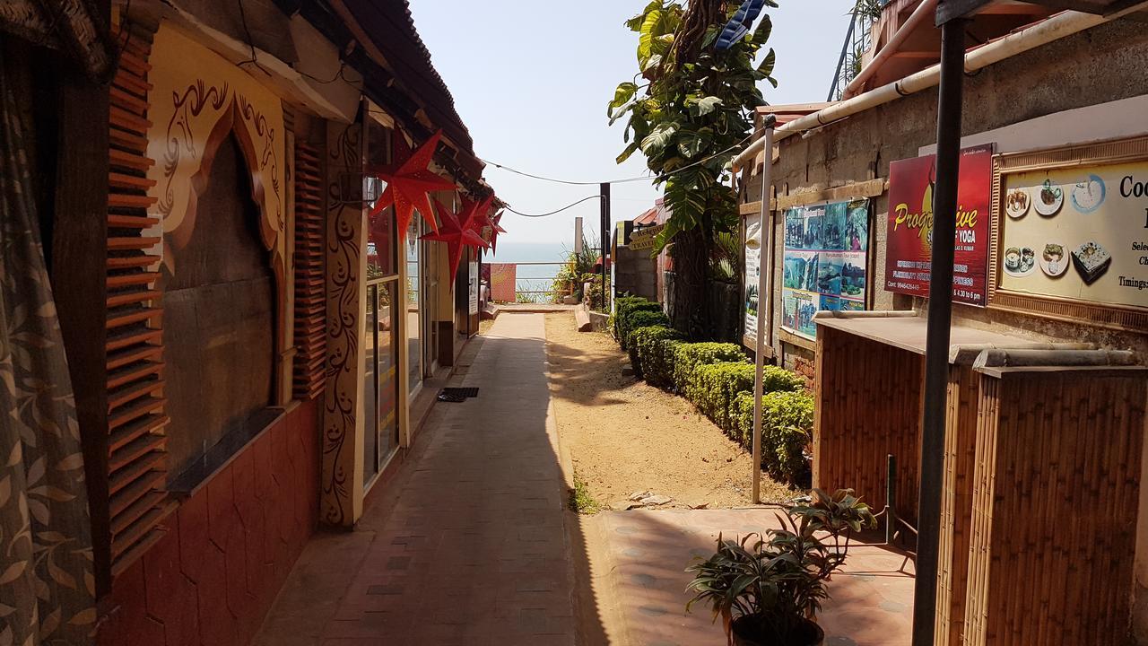 Kerala Bamboo House Hotel Varkala Exterior photo