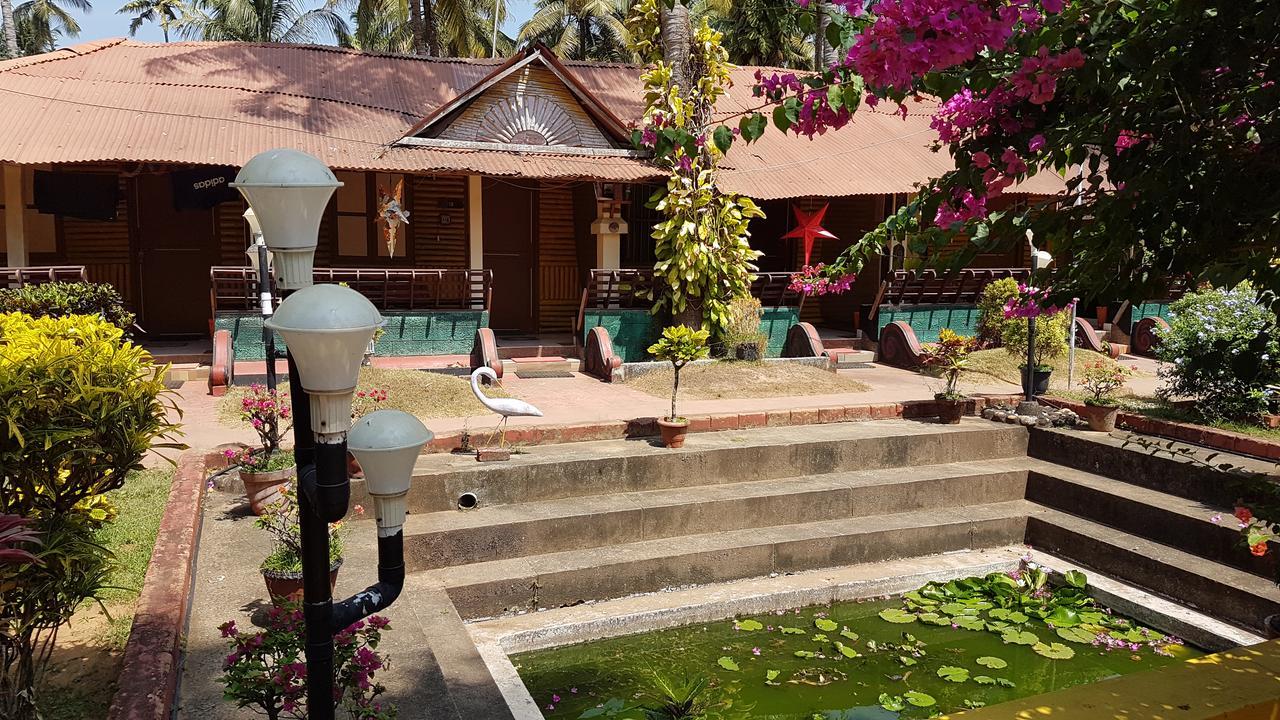 Kerala Bamboo House Hotel Varkala Exterior photo